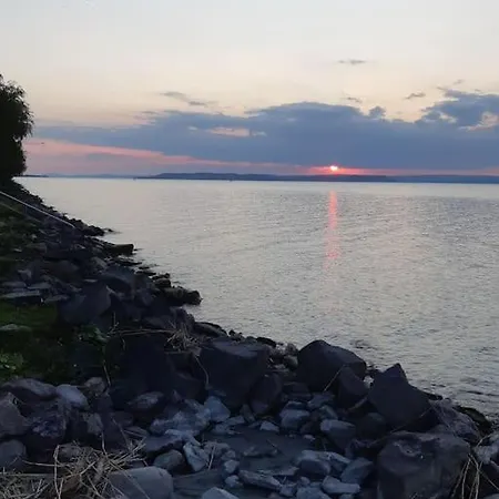 Sunset Direkt Am Mit Pool Garten Terasse Viel Komfort * Шиофок