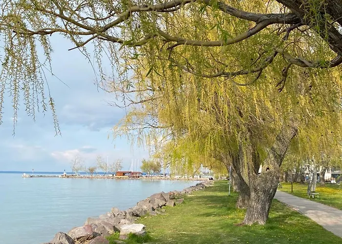 Lejlighed Sunset Direkt Am Mit Pool Garten Terasse Viel Komfort Siófok