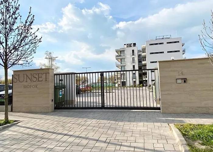 Sunset Direkt Am Mit Pool Garten Terasse Viel Komfort *